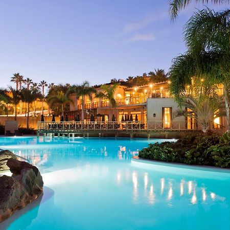 The Villas At Bahia Del Duque 아데제 외부 사진