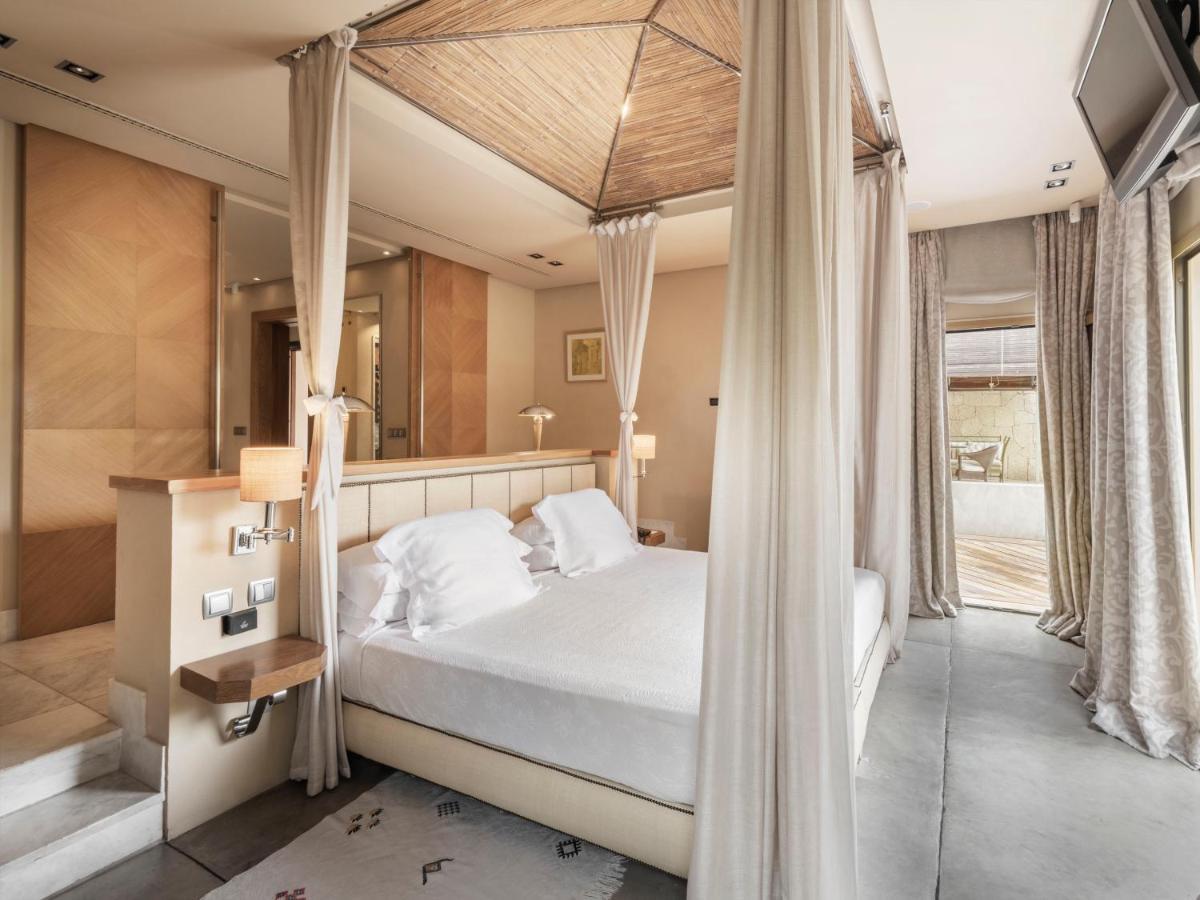 The Villas At Bahia Del Duque 아데제 외부 사진