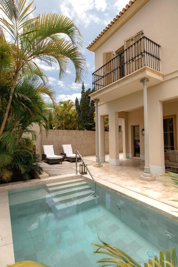The Villas At Bahia Del Duque 아데제 외부 사진