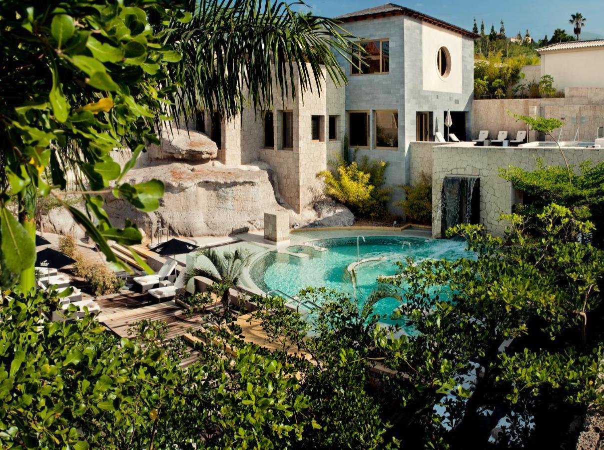 The Villas At Bahia Del Duque 아데제 외부 사진